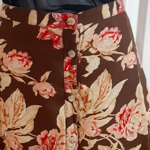 CHAPS, Linen Blend, Button Front Floral Pattern Midi Skirt Size 14 - Picture 4 of 10